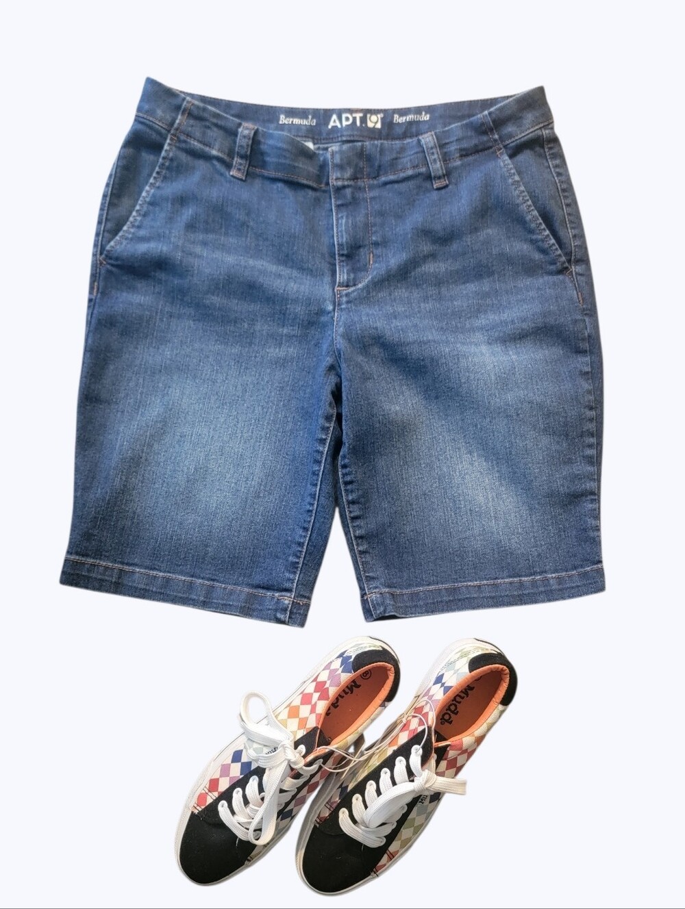 APT. 9 DENIM BERMUDA SHORTS